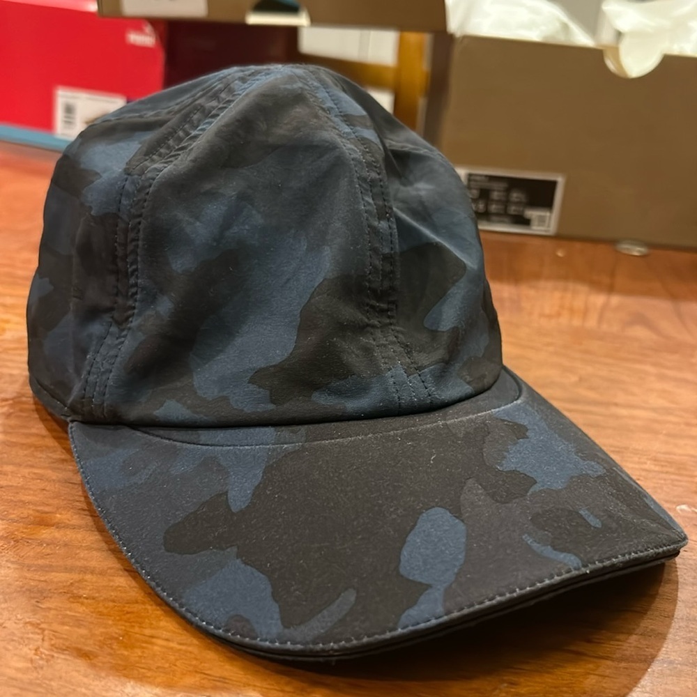 Lululemon baseball cap